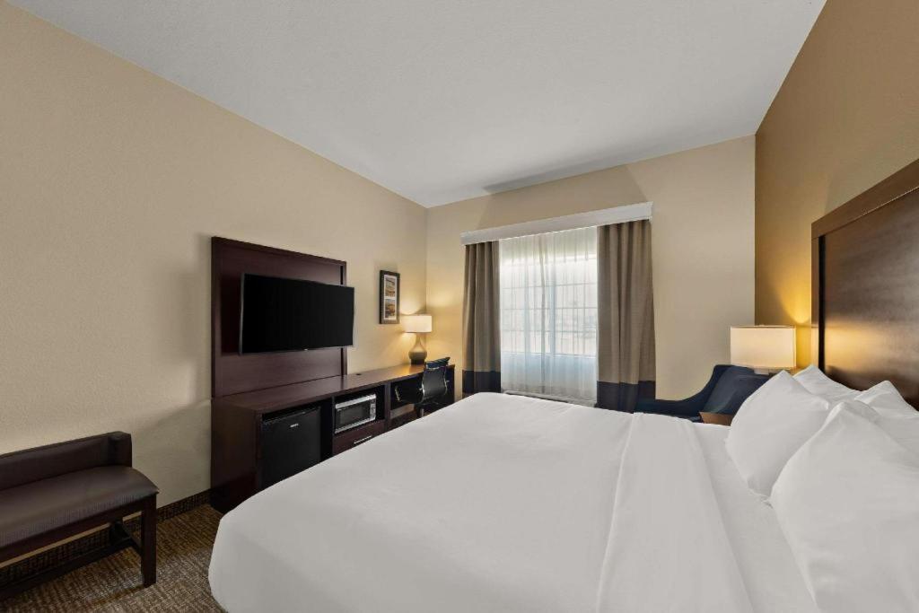 Comfort Inn & Suites Atoka Eksteriør billede