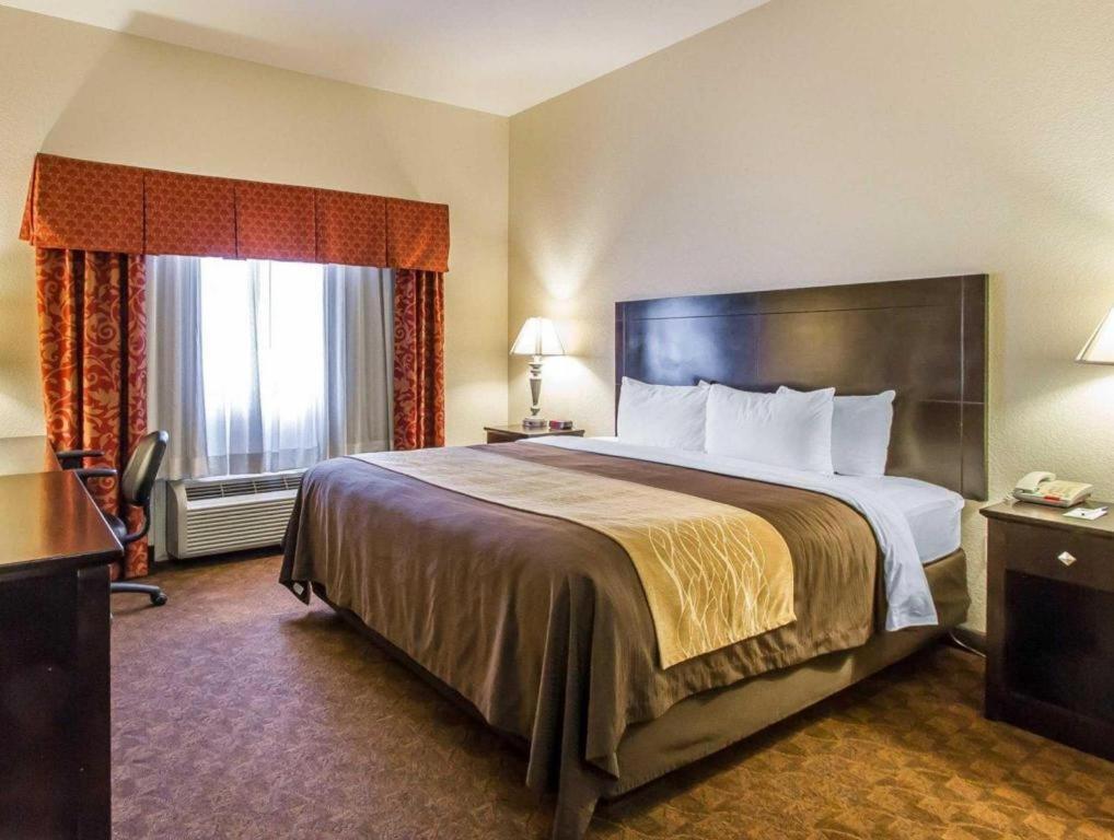 Comfort Inn & Suites Atoka Eksteriør billede