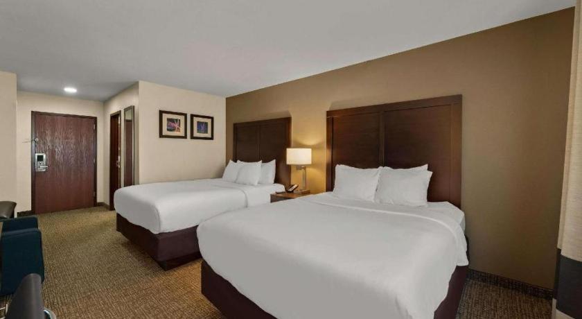 Comfort Inn & Suites Atoka Eksteriør billede